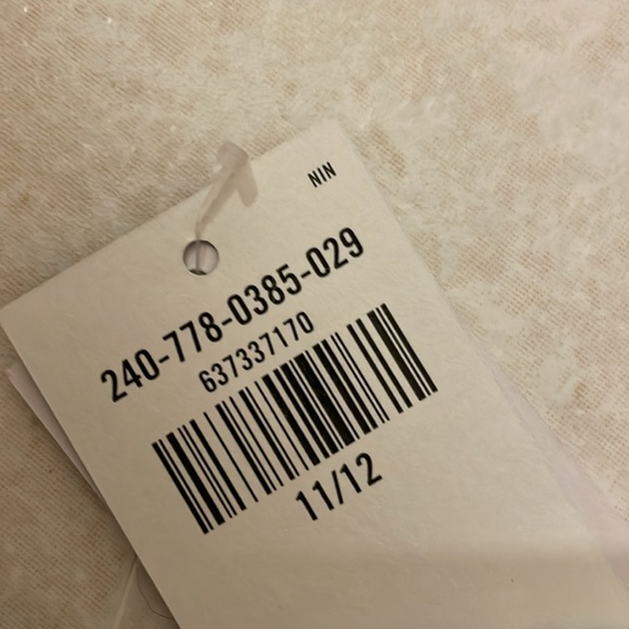 💙 A&F kids casual dressy top - New With Tags - Picture 5 of 5